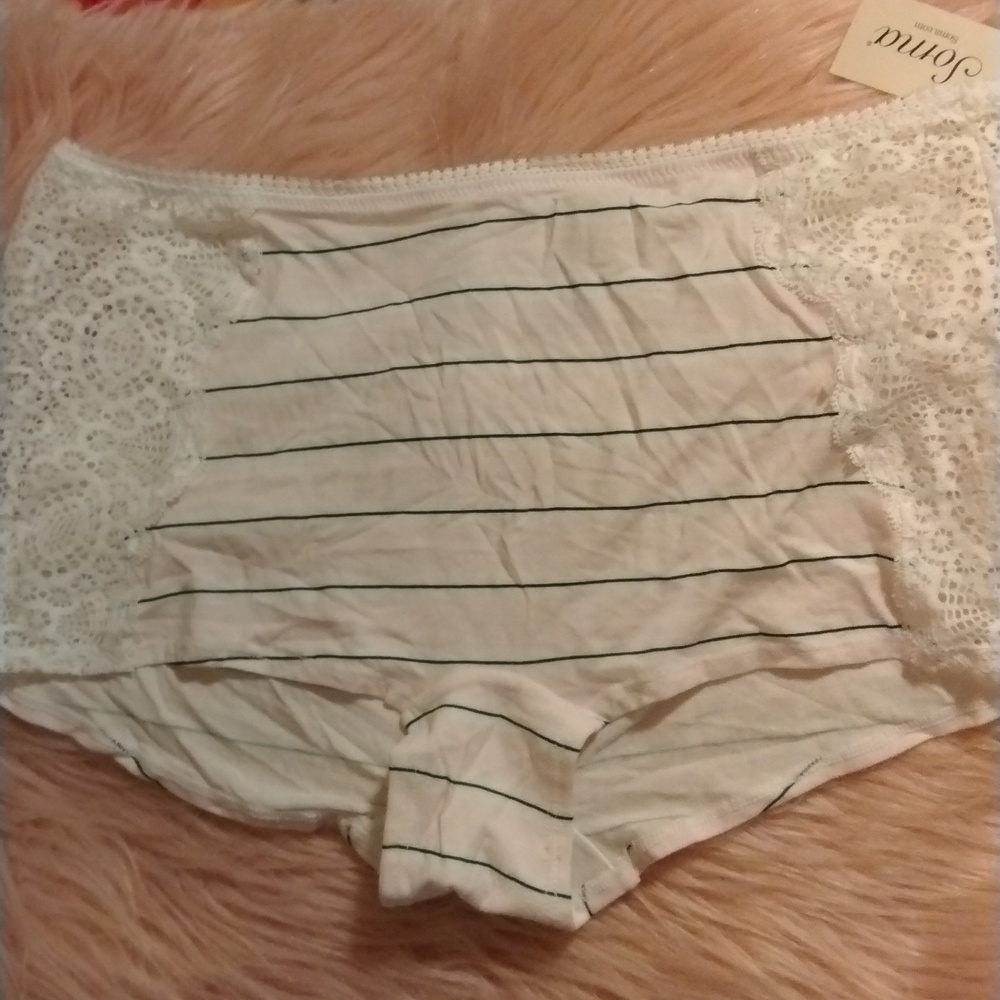 NWT SOMA Embraceable Lace Geo Boy Shorts Size L Pink Black Stripes